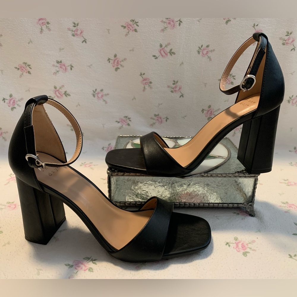 NWOB  A New Day Black Ankle Strap High Heel Sandals in Size 8M